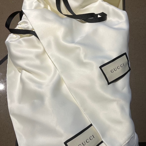 Gucci Slides - Picture 4 of 4